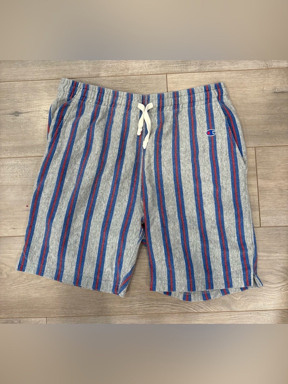 Champion + Todd Snyder Men’s Sweat Shorts Striped Grey XL